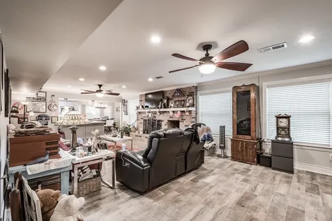 3600 Autumn Lane Baytown TX 77521