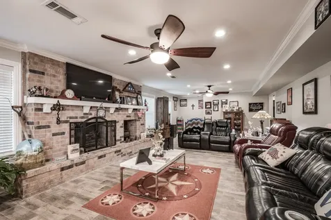 3600 Autumn Lane Baytown TX 77521