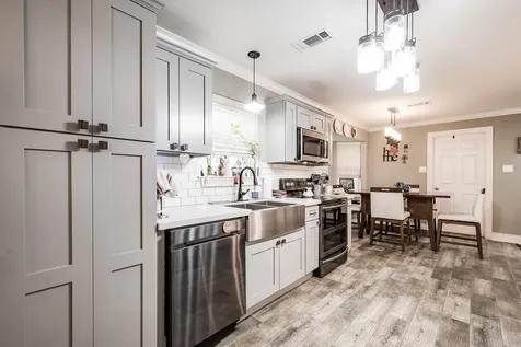 3600 Autumn Lane Baytown TX 77521