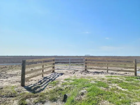 05 Cr 390 Gillette Road C Wadsworth TX 77465