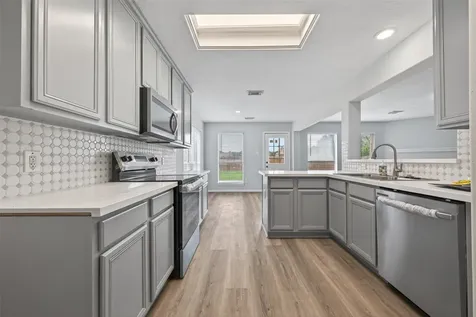 6915 Great Oaks Shadow Drive Houston TX 77083