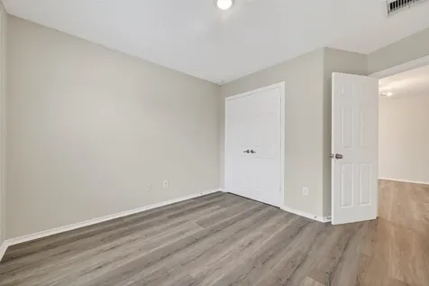 6915 Great Oaks Shadow Drive Houston TX 77083