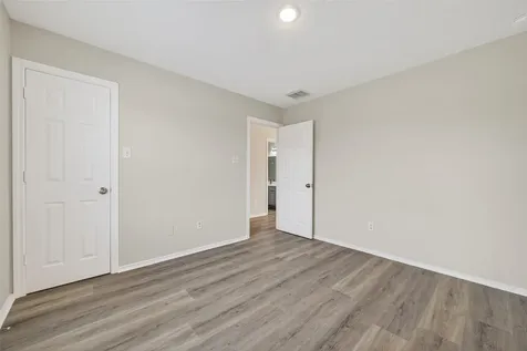 6915 Great Oaks Shadow Drive Houston TX 77083