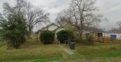 801 13th Street Port Arthur TX 77640