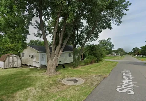801 13th Street Port Arthur TX 77640
