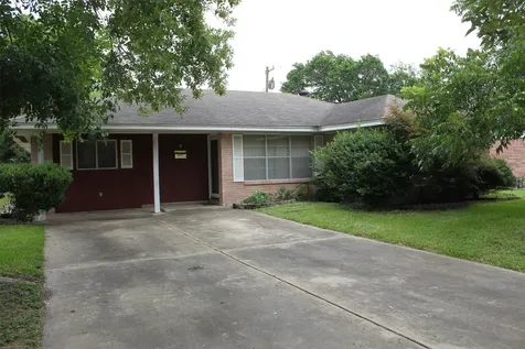 1610 Bexar Avenue Victoria TX 77901