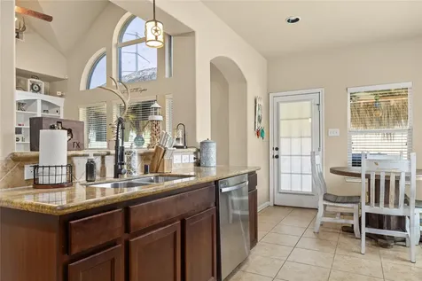 1010 Nantucket Street Pasadena TX 77503