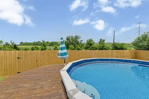 1010 Nantucket Street Pasadena TX 77503