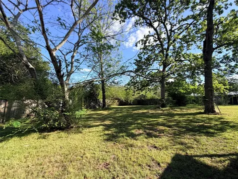 2475 County Road 4260 Woodville TX 75979