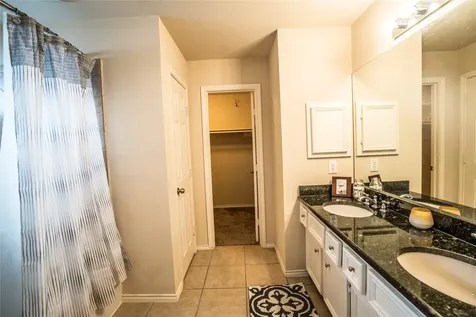548 W 27th Street Houston TX 77008
