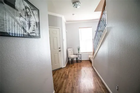 548 W 27th Street Houston TX 77008