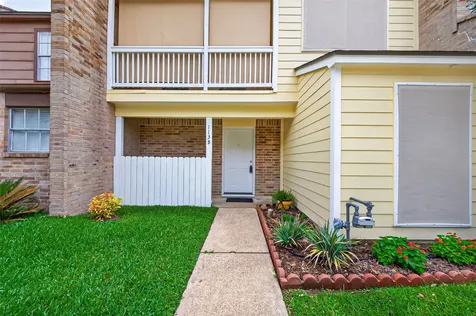 113 Normal Park Drive B Huntsville TX 77320