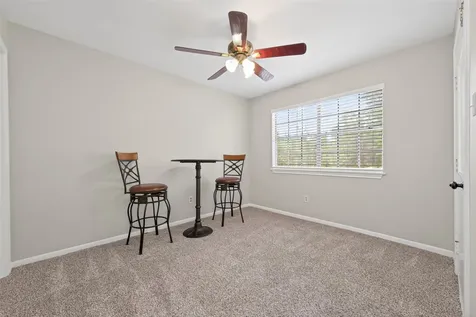 113 Normal Park Drive B Huntsville TX 77320