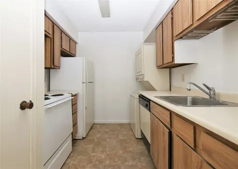 5711 Sugar Hill 95 Houston TX 77057