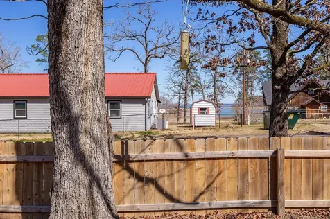 195 Lakeside Drive Zavalla TX 75980