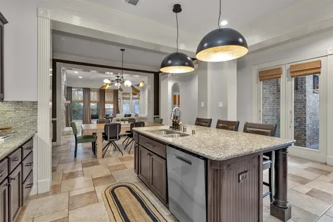 114 S Knights Crossing Drive The Woodlands TX 77382