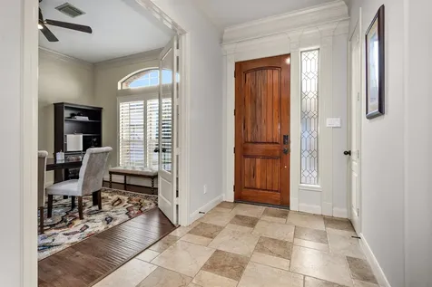 114 S Knights Crossing Drive The Woodlands TX 77382