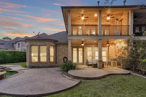 114 S Knights Crossing Drive The Woodlands TX 77382
