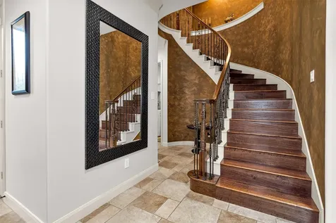 114 S Knights Crossing Drive The Woodlands TX 77382