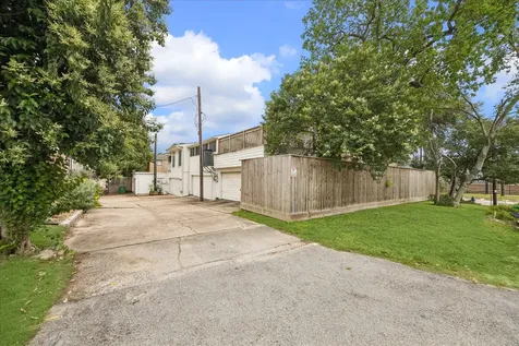 4520 Dickson Street Houston TX 77007