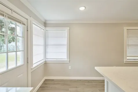 309 S Magnolia Street Tomball TX 77375