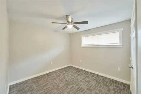 309 S Magnolia Street Tomball TX 77375