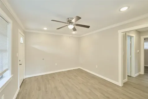 309 S Magnolia Street Tomball TX 77375