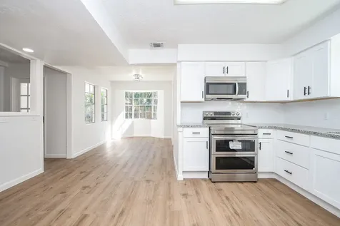 7703 Braesridge Court Houston TX 77071