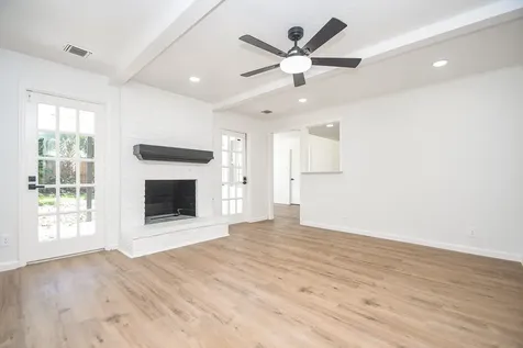 7703 Braesridge Court Houston TX 77071