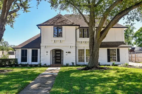 7703 Braesridge Court Houston TX 77071