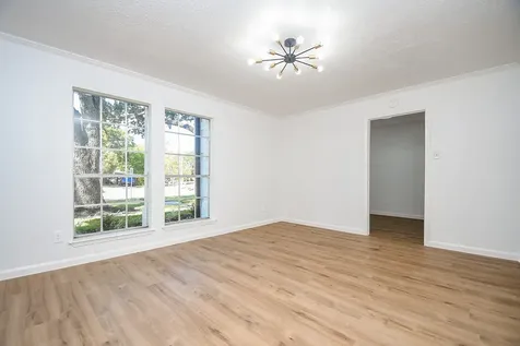 7703 Braesridge Court Houston TX 77071