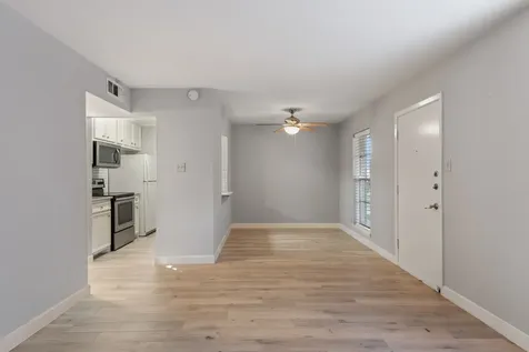 9029 Gaylord Drive 129 Houston TX 77024