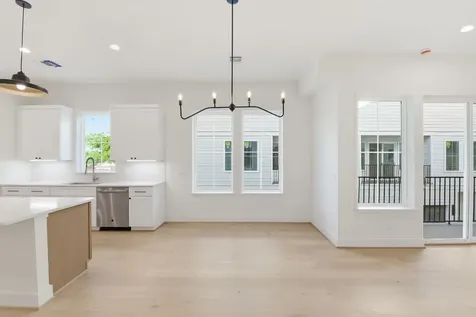2212 Lou Ellen Lane A Houston TX 77018
