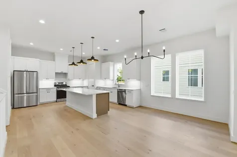 2212 Lou Ellen Lane A Houston TX 77018