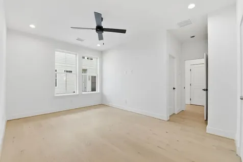 2212 Lou Ellen Lane A Houston TX 77018