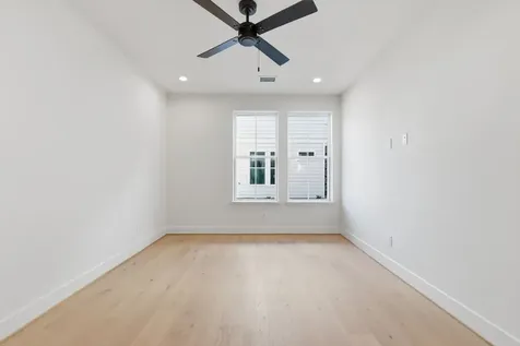 2212 Lou Ellen Lane A Houston TX 77018