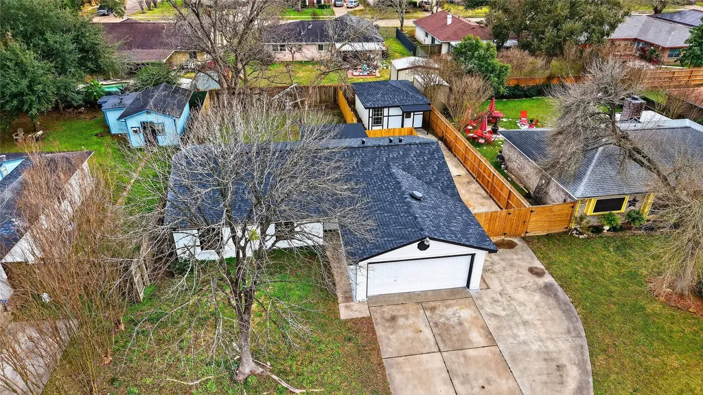 1307 Saddle Rock Drive Houston TX 77088