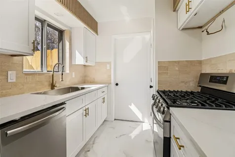 1307 Saddle Rock Drive Houston TX 77088