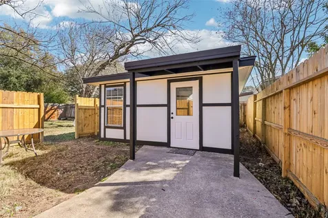 1307 Saddle Rock Drive Houston TX 77088