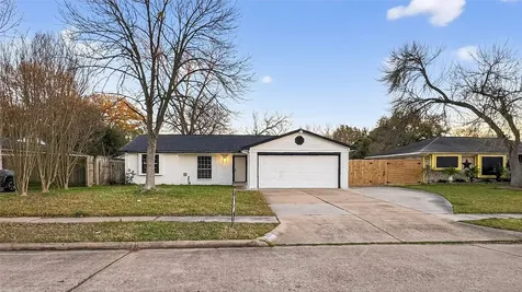 1307 Saddle Rock Drive Houston TX 77088