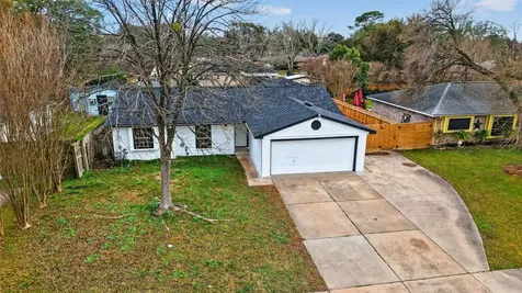 1307 Saddle Rock Drive Houston TX 77088