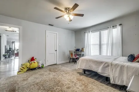 131 Milton Street Lewisville TX 75057