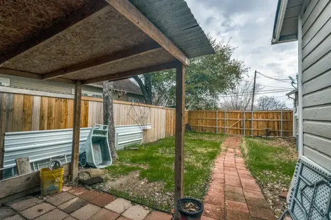 131 Milton Street Lewisville TX 75057