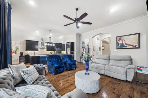 23 Little Falls Place Tomball TX 77375