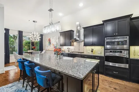 23 Little Falls Place Tomball TX 77375