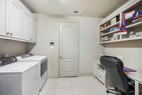 23 Little Falls Place Tomball TX 77375