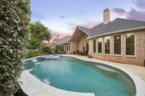 23 Little Falls Place Tomball TX 77375