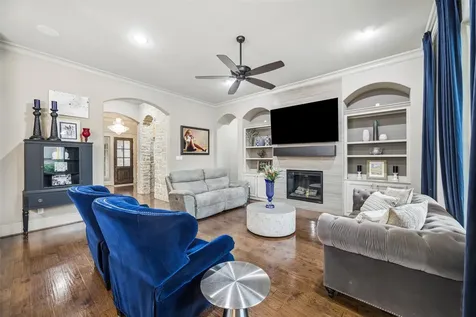 23 Little Falls Place Tomball TX 77375