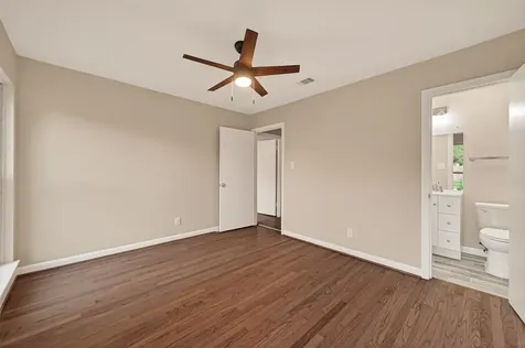 11206 Huggins Drive Houston TX 77035
