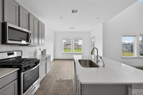 6823 Amber Cliff Lane Richmond TX 77469